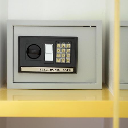 Amaris Hotel Самаринда Екстериор снимка
