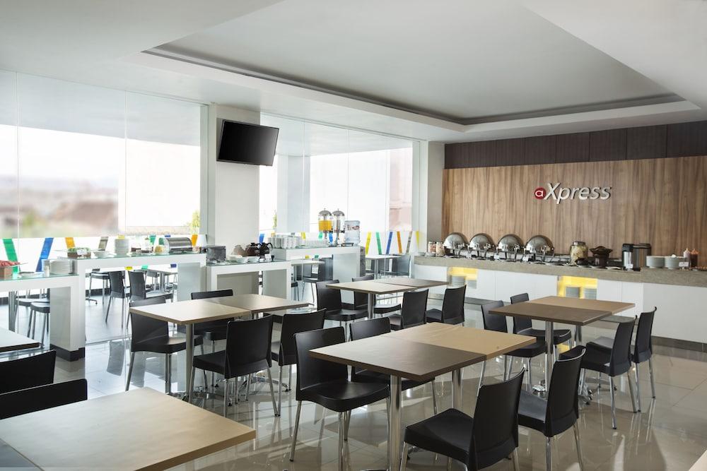 Amaris Hotel Самаринда Екстериор снимка