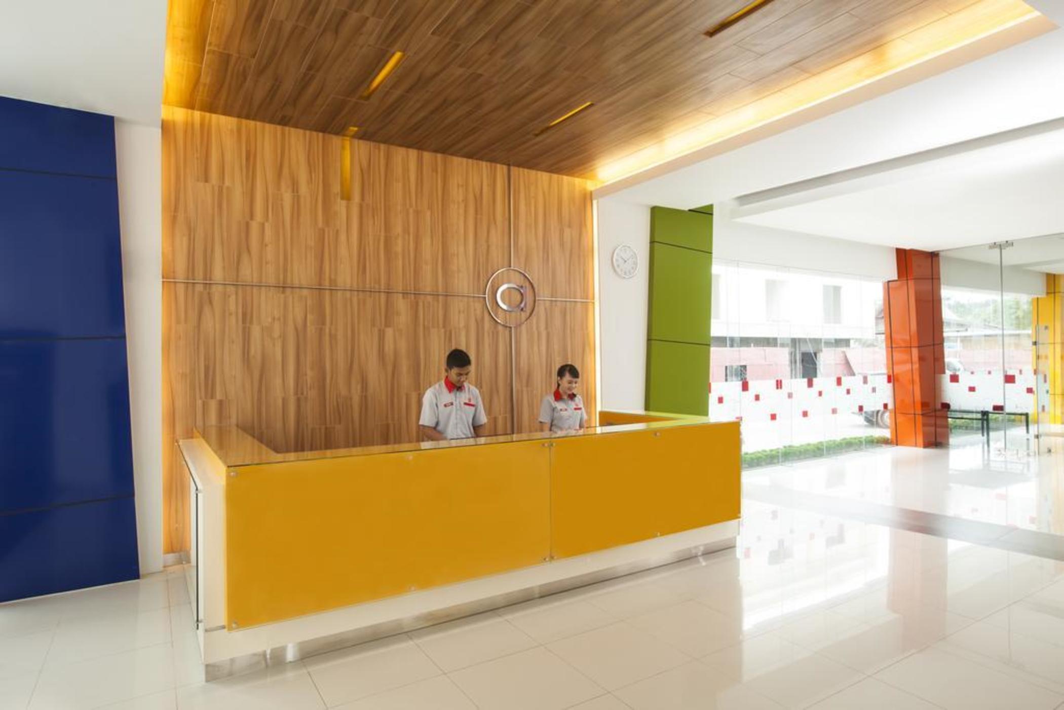 Amaris Hotel Самаринда Екстериор снимка