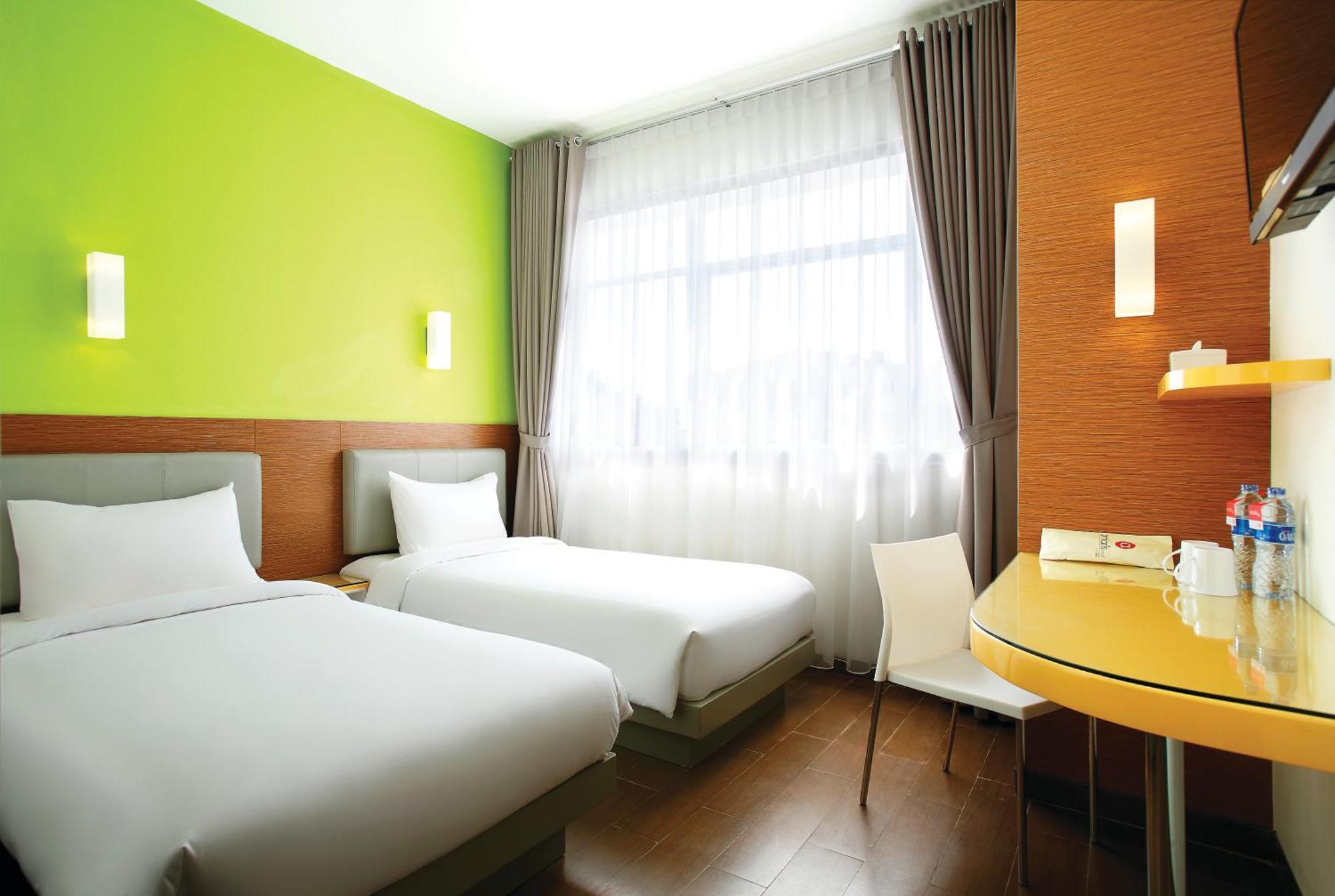Amaris Hotel Самаринда Екстериор снимка