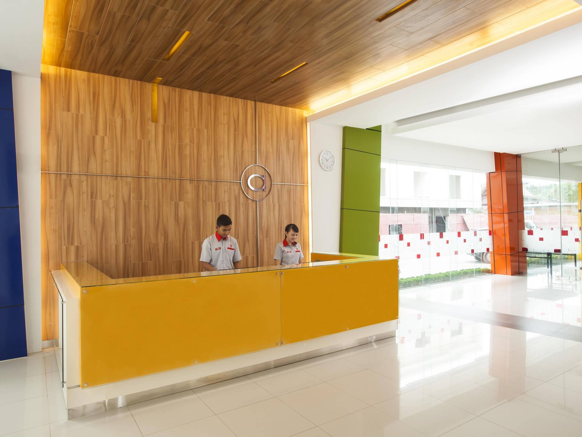 Amaris Hotel Самаринда Екстериор снимка